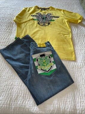 COOGI Vintage Men’s Yellow Graphic Tee with Matching Blue Jeans XL & 34x34
